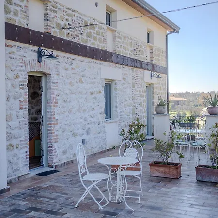 Casale Delle Rondini ספינו סאטורניה