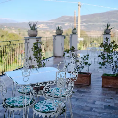 Casale Delle Rondini * ספינו סאטורניה